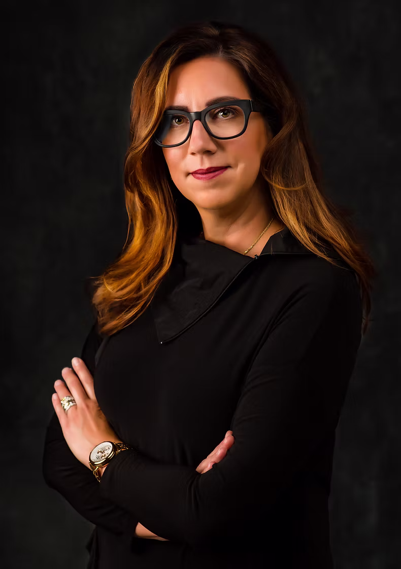 Sara Commers Headshot - Private Custom Jeweler in Del Mar and Minneapolis